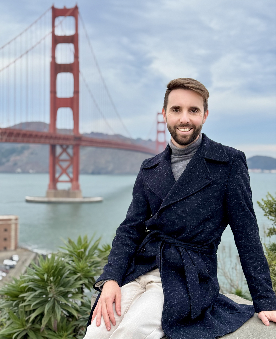  Meet Dr. Joey Pearson
